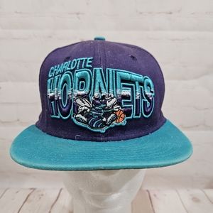 New Era Charlotte Hornets 9fifty Youth SnapBack Hat Hardwood Classics
